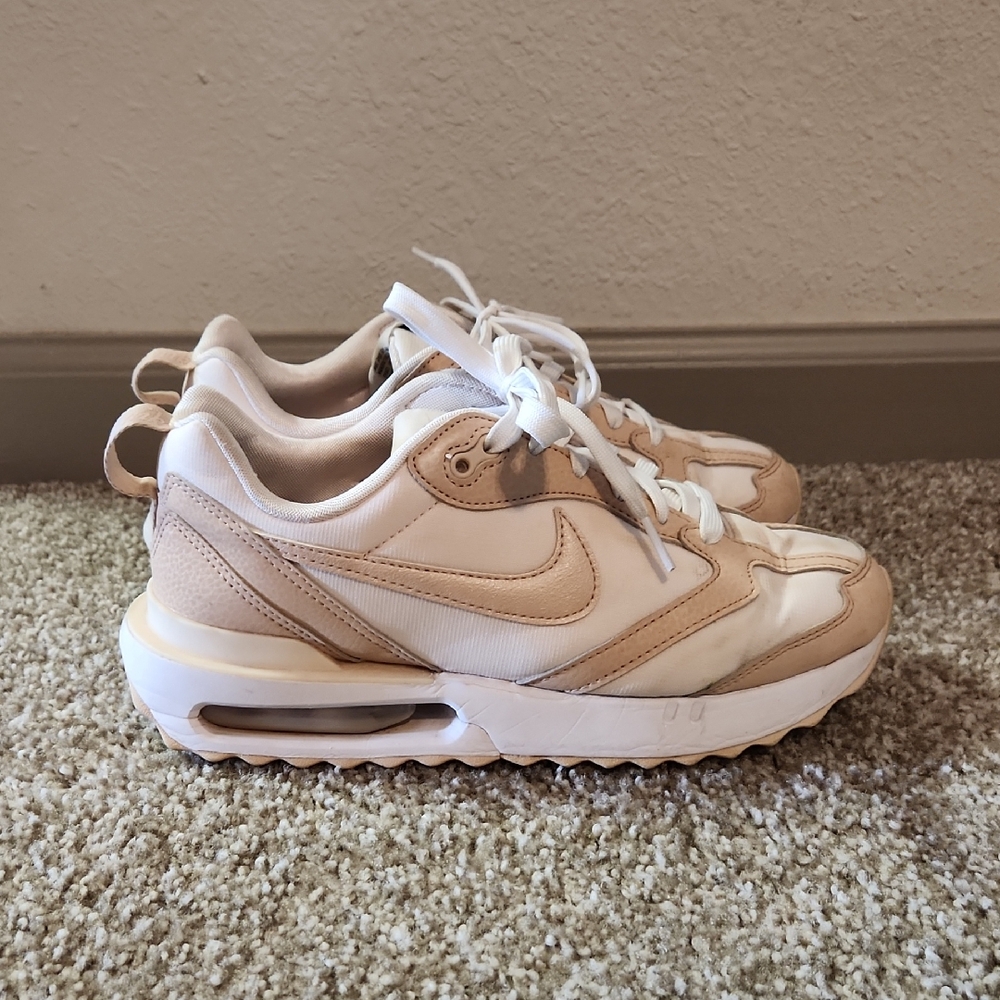 Nike Cream and White Sneakers with Breathable Mesh